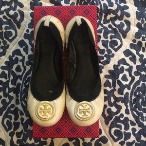 Tory Burch Caroline 2 flats